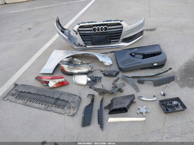 45180937 :رقم المزاد ، WAUAFAFL3FN034422 vin ، 2015 Audi A4 2.0t Premium مزاد بيع