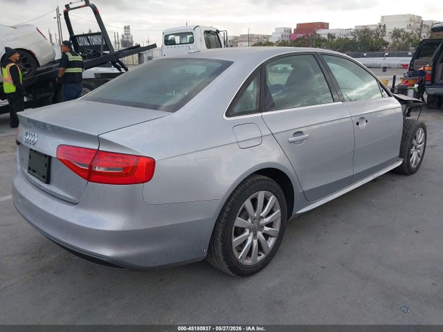 45180937 :رقم المزاد ، WAUAFAFL3FN034422 vin ، 2015 Audi A4 2.0t Premium مزاد بيع