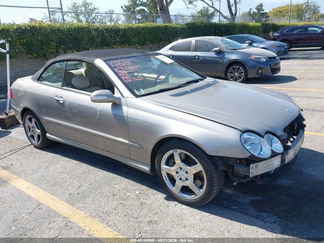 45180950 :رقم المزاد ، WDBTK75J26F175355 vin ، 2006 Mercedes-benz Clk 500 مزاد بيع