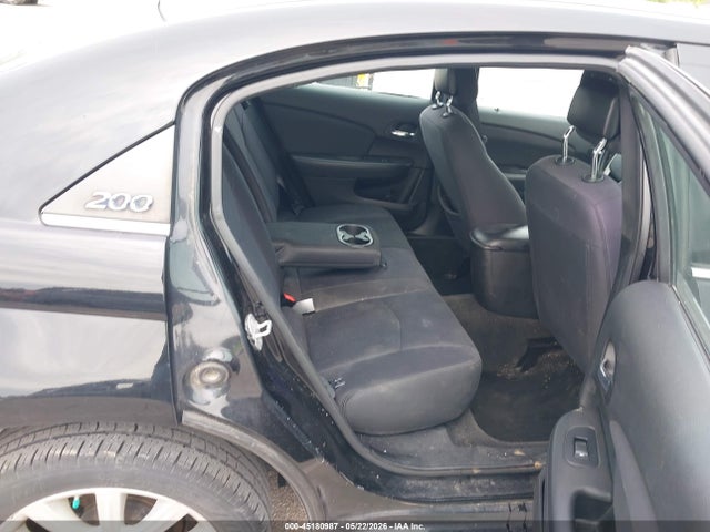 45180987 :رقم المزاد ، 1C3CCBBB8DN574373 vin ، 2013 Chrysler 200 Touring مزاد بيع