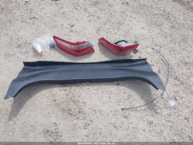 45181015 :رقم المزاد ، 4T1BE46K47U618768 vin ، 2007 Toyota Camry Se مزاد بيع