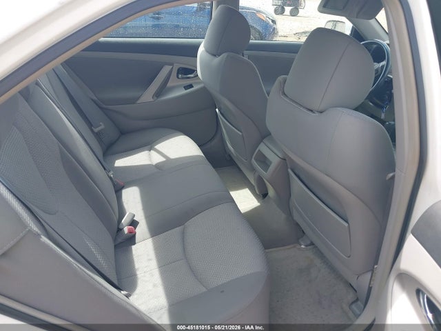 45181015 :رقم المزاد ، 4T1BE46K47U618768 vin ، 2007 Toyota Camry Se مزاد بيع