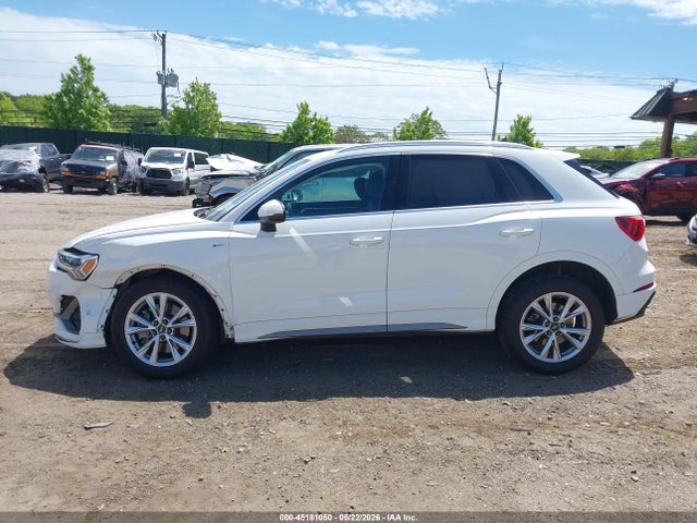 2023 Audi Q3 Premium 45 Tfsi S Line Quattro Tiptronic მანქანა იყიდება აუქციონზე, vin: WA1DECF39P1107018, აუქციონის ნომერი: 45181050