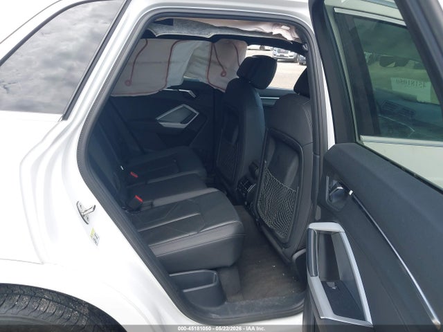 2023 Audi Q3 Premium 45 Tfsi S Line Quattro Tiptronic მანქანა იყიდება აუქციონზე, vin: WA1DECF39P1107018, აუქციონის ნომერი: 45181050