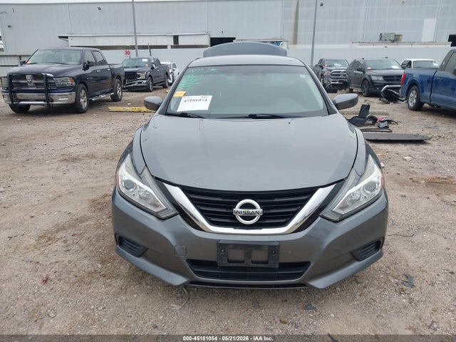 Nissan Altima 2.5 S 2018 1N4AL3AP1JC230774 Image 13