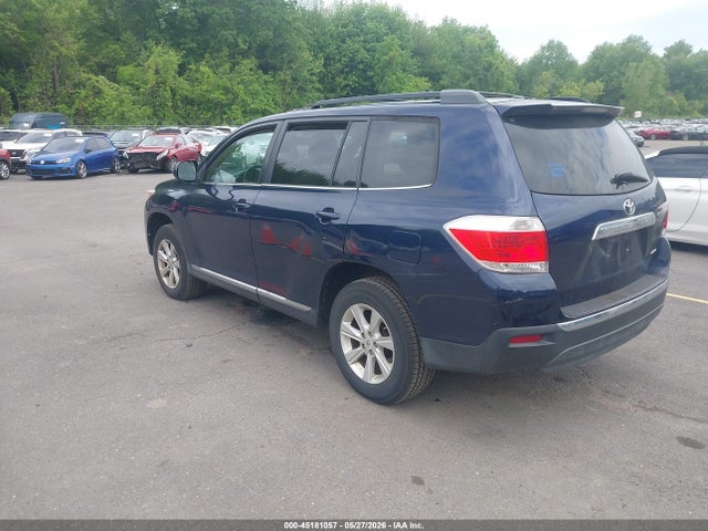 Продажа на аукционе авто 2011 Toyota Highlander Base V6, vin: 5TDBK3EH3BS052466, номер лота: 45181057