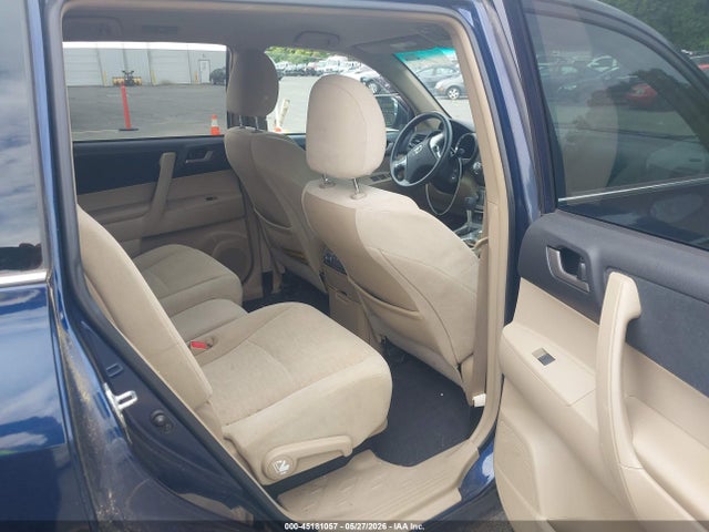 Продажа на аукционе авто 2011 Toyota Highlander Base V6, vin: 5TDBK3EH3BS052466, номер лота: 45181057