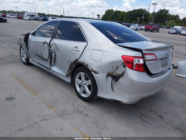 Aukcja sprzedaży 2014 Toyota Camry Se, vin: 4T1BF1FK0EU828373, numer aukcji: 45181058