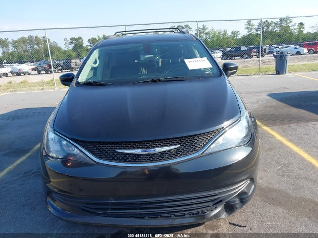 2020 Chrysler Voyager Lxi მანქანა იყიდება აუქციონზე, vin: 2C4RC1DG9LR198597, აუქციონის ნომერი: 45181118