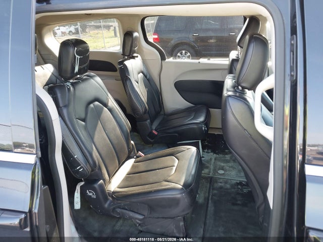 2020 Chrysler Voyager Lxi მანქანა იყიდება აუქციონზე, vin: 2C4RC1DG9LR198597, აუქციონის ნომერი: 45181118