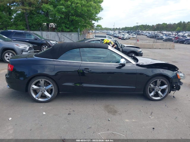 45181121 :رقم المزاد ، WAULFAFH5BN004207 vin ، 2011 Audi A5 2.0t Premium مزاد بيع