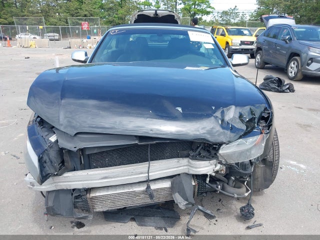 45181121 :رقم المزاد ، WAULFAFH5BN004207 vin ، 2011 Audi A5 2.0t Premium مزاد بيع