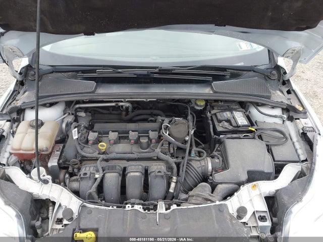 1FADP3K27EL443691 Ford FOCUS SE
