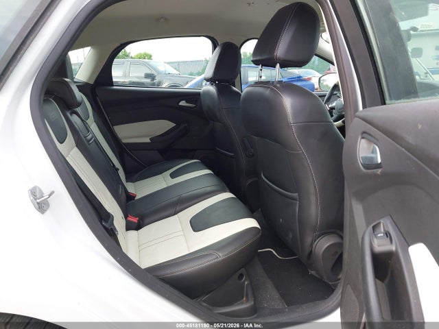 1FADP3K27EL443691 Ford FOCUS SE