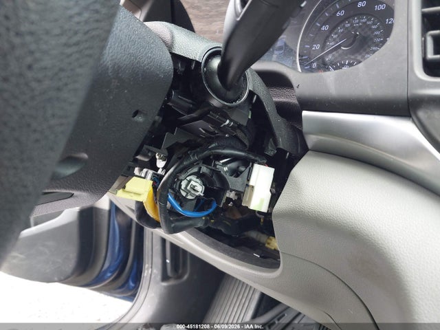 Продажа на аукционе авто 2020 Hyundai Elantra Sel, vin: 5NPD84LF1LH560098, номер лота: 45181208