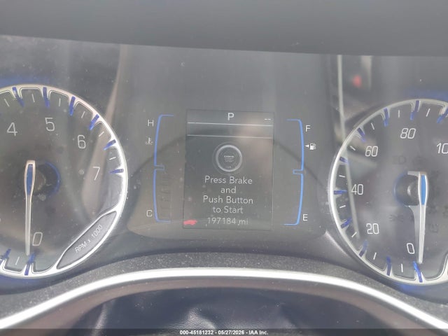 45181232 :رقم المزاد ، 2C4RC1BG0KR526040 vin ، 2019 Chrysler Pacifica Touring L مزاد بيع