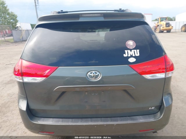 45181233 :رقم المزاد ، 5TDKK3DC3DS359161 vin ، 2013 Toyota Sienna Le V6 8 Passenger مزاد بيع