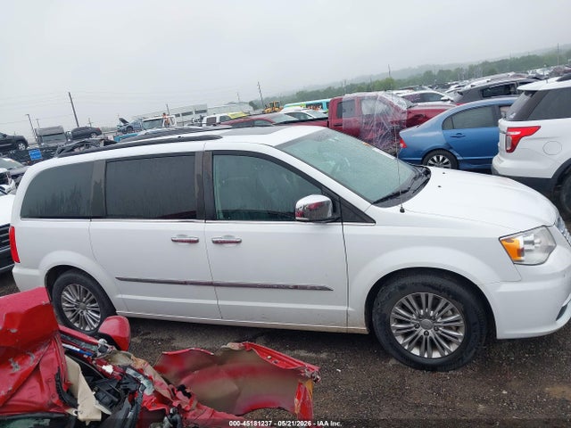 Aukcja sprzedaży 2016 Chrysler Town & Country Touring-l Anniversary Edition, vin: 2C4RC1CG4GR132840, numer aukcji: 45181237