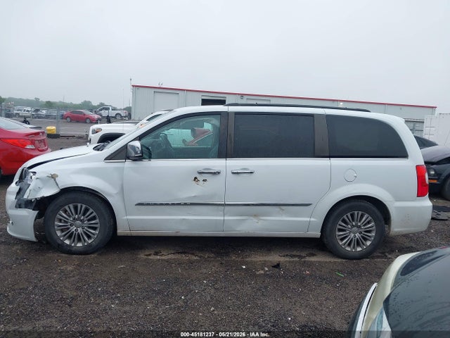 Aukcja sprzedaży 2016 Chrysler Town & Country Touring-l Anniversary Edition, vin: 2C4RC1CG4GR132840, numer aukcji: 45181237