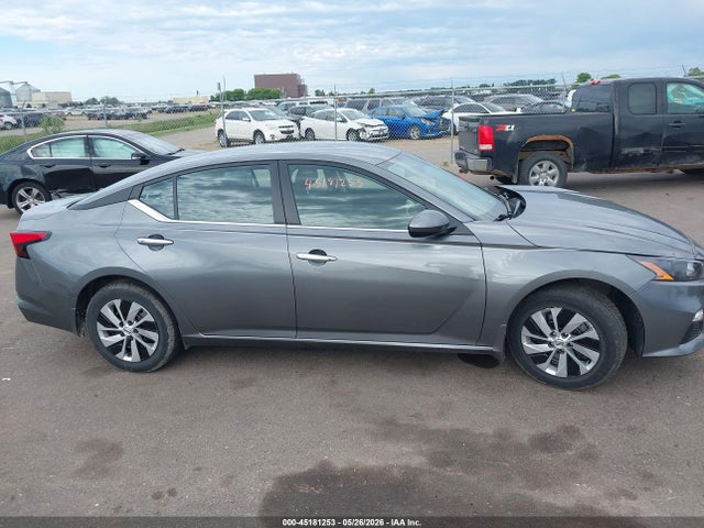 1N4BL4BV8NN417625 Nissan Altima S Fwd