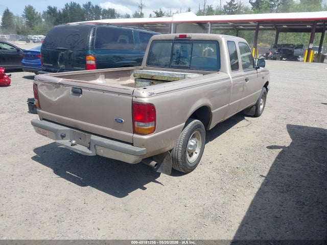 45181255 :رقم المزاد ، 1FTCR14A8TPA63483 vin ، 1996 Ford Ranger Super Cab مزاد بيع