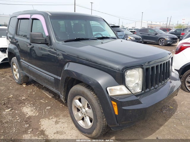 45181256 :رقم المزاد ، 1J4PN2GK8BW529810 vin ، 2011 Jeep Liberty Sport مزاد بيع