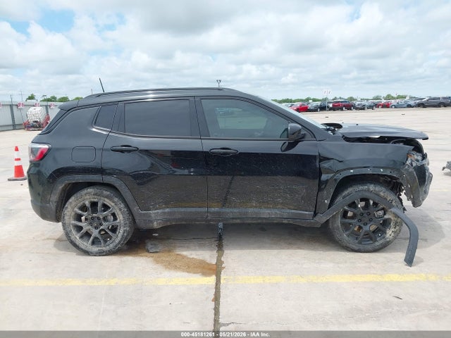 3C4NJCBB1NT178030 Jeep Compass Altitude Fwd