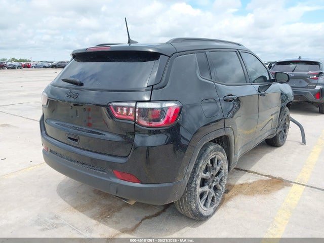 3C4NJCBB1NT178030 Jeep Compass Altitude Fwd