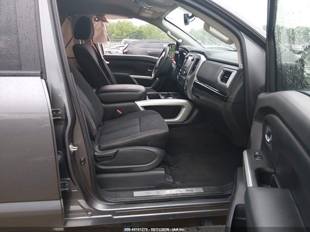 Aukcja sprzedaży 2017 Nissan Titan Sv, vin: 1N6AA1E69HN560616, numer aukcji: 45181270