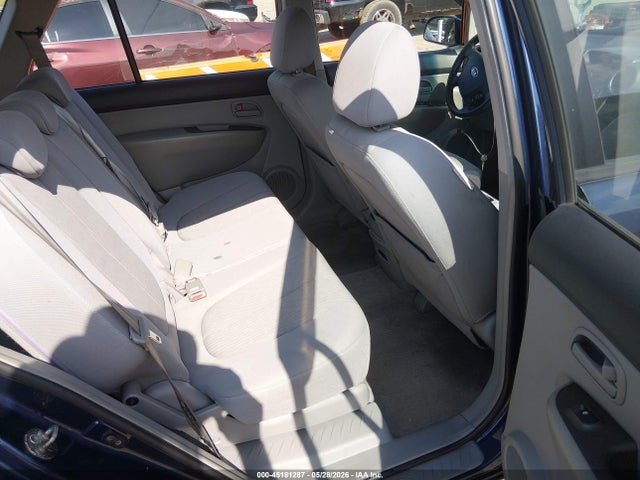 Продаж на аукціоні авто 2007 Kia Rondo Lx V6, vin: KNAFG526177077785, номер лоту: 45181287