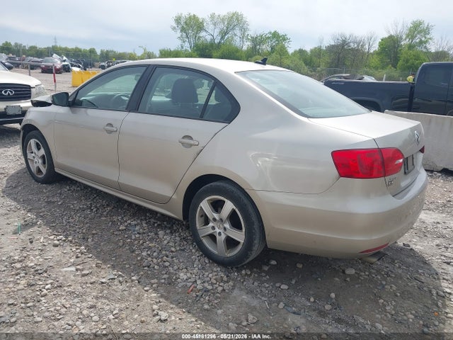 Продажа на аукционе авто 2014 Volkswagen Jetta 1.8t Se, vin: 3VWD17AJ0EM273388, номер лота: 45181296