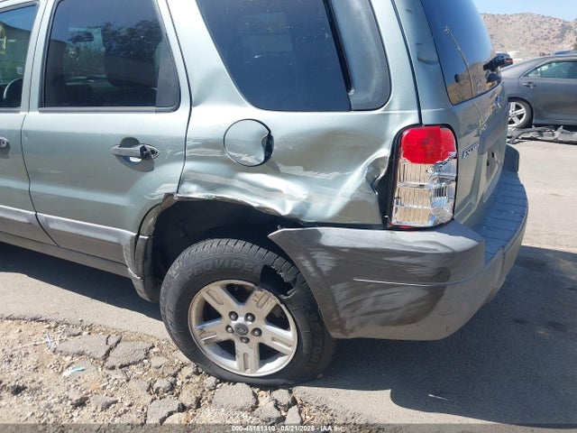2007 Ford Escape Hybrid მანქანა იყიდება აუქციონზე, vin: 1FMYU49H47KA08152, აუქციონის ნომერი: 45181310