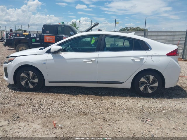 45181332 :رقم المزاد ، KMHC75LC4JU060266 vin ، 2018 Hyundai Ioniq Hybrid Sel مزاد بيع