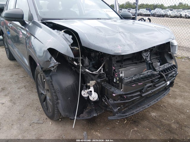 2024 Volkswagen Taos 1.5t S მანქანა იყიდება აუქციონზე, vin: 3VV5X7B24RM047195, აუქციონის ნომერი: 45181369