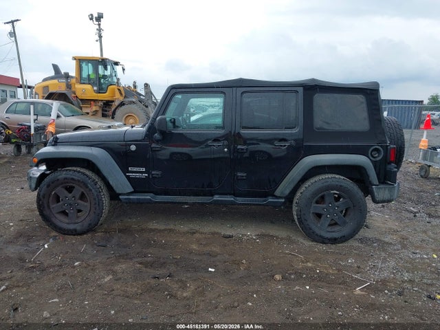 2016 Jeep Wrangler Unlimited Sport მანქანა იყიდება აუქციონზე, vin: 1C4BJWDG3GL286936, აუქციონის ნომერი: 45181391