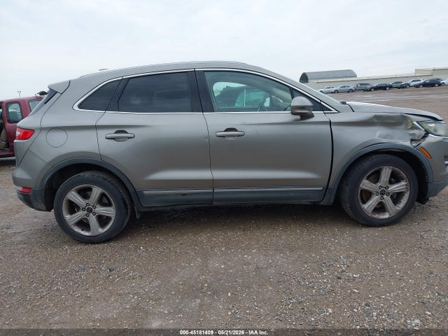 5LMCJ1C90HUL23696 Lincoln Mkc Premiere
