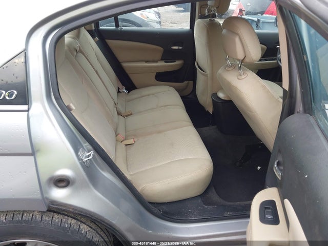 Chrysler 200 LX 2014 1C3CCBAB0EN121738 Image 8