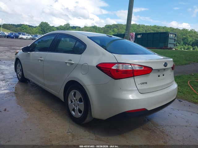 Aukcja sprzedaży 2015 Kia Forte Lx, vin: KNAFK4A62F5422987, numer aukcji: 45181453