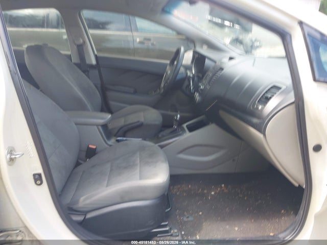 Aukcja sprzedaży 2015 Kia Forte Lx, vin: KNAFK4A62F5422987, numer aukcji: 45181453