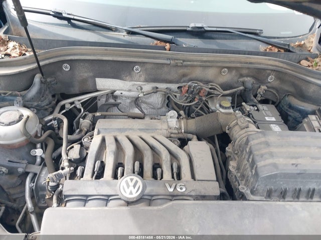 Продажа на аукционе авто 2018 Volkswagen Atlas 3.6l V6 Se, vin: 1V2CR2CA9JC562190, номер лота: 45181458