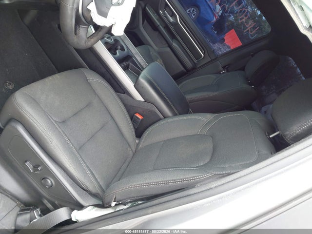 Продажа на аукционе авто 2025 Ram 1500 Big Horn  4x4 5'7 Box, vin: 1C6RRFFG8SN506354, номер лота: 45181477