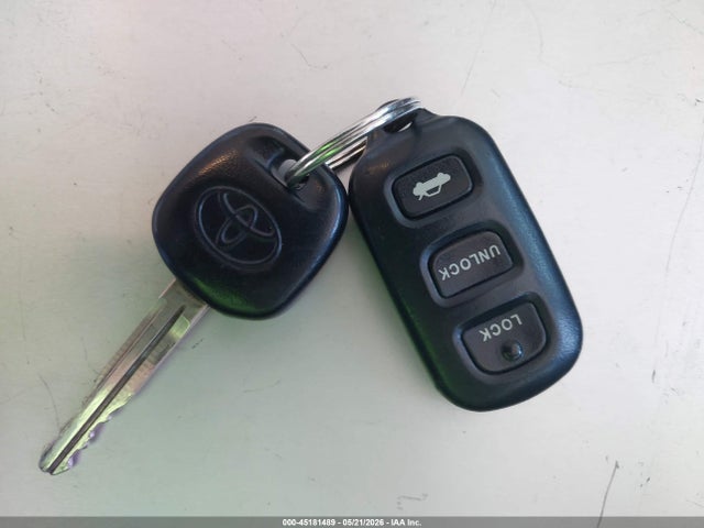 45181489 :رقم المزاد ، 4T1BF30K93U546721 vin ، 2003 Toyota Camry Xle V6 مزاد بيع