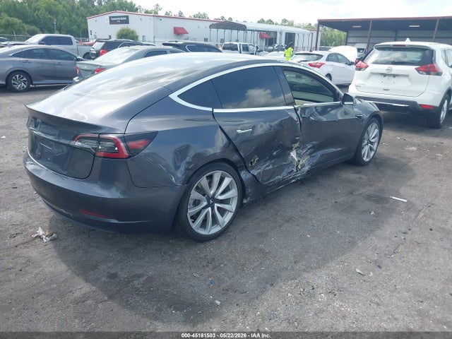 Продаж на аукціоні авто 2018 Tesla Model 3 Long Range/performance, vin: 5YJ3E1EB0JF121211, номер лоту: 45181503