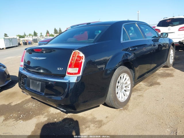 45181507 :رقم المزاد ، 2C3CCAAG5EH361415 vin ، 2014 Chrysler 300 مزاد بيع