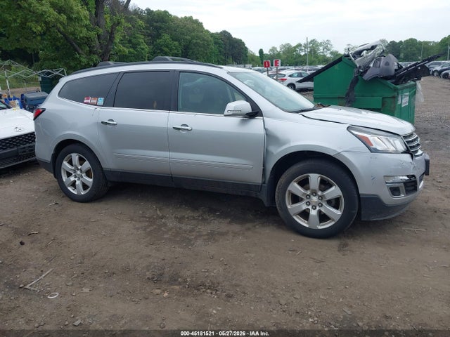 45181521 :رقم المزاد ، 1GNKVGKD1HJ320511 vin ، 2017 Chevrolet Traverse 1lt مزاد بيع