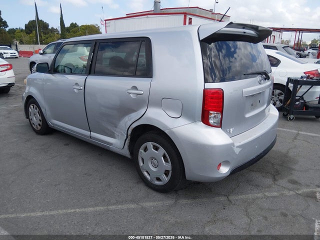 Scion XB 2014 JTLZE4FE4EJ055334 Image 3