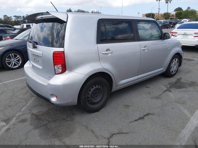 Scion XB 2014 JTLZE4FE4EJ055334 Image 4