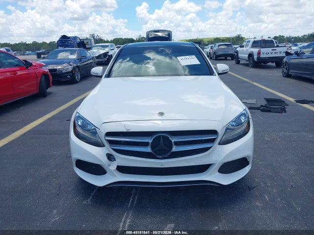 Продаж на аукціоні авто 2018 Mercedes-benz C 300, vin: 55SWF4JB9JU279093, номер лоту: 45181541