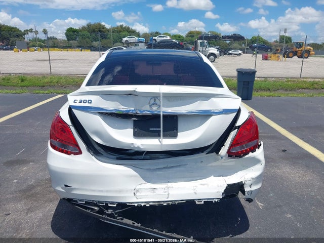 Продаж на аукціоні авто 2018 Mercedes-benz C 300, vin: 55SWF4JB9JU279093, номер лоту: 45181541