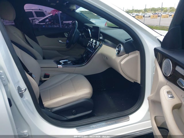 Продаж на аукціоні авто 2018 Mercedes-benz C 300, vin: 55SWF4JB9JU279093, номер лоту: 45181541